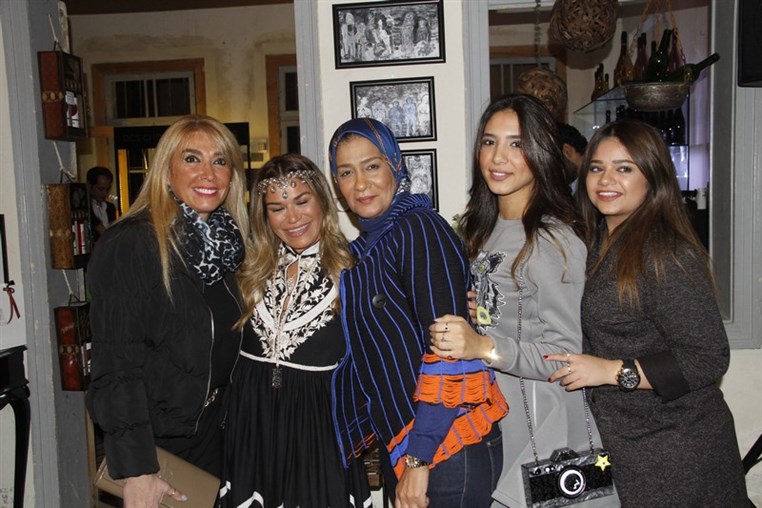 Sista Browns Christmas Pop up Store at Villa Paradiso